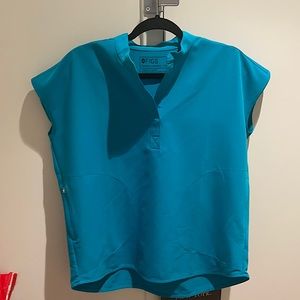 FIGS Wmns Rafaela Scrub Top